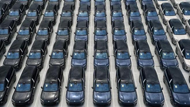 李斌2014年说的话,大家终于发现是对的_李斌2014年说的话,大家终于发现是对的_