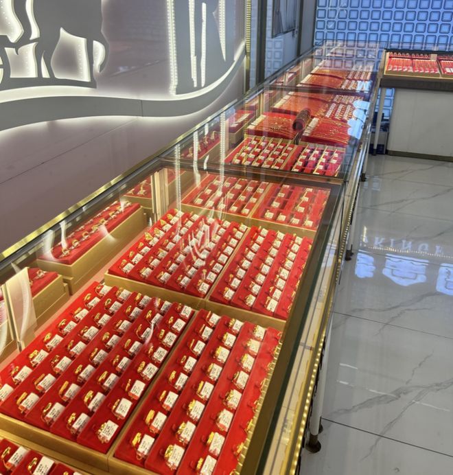 黄金生意怎么样__现货黄金暴涨