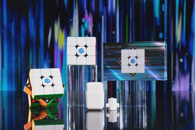 2018年苹果出什么手机__苹果6激活后app出英文