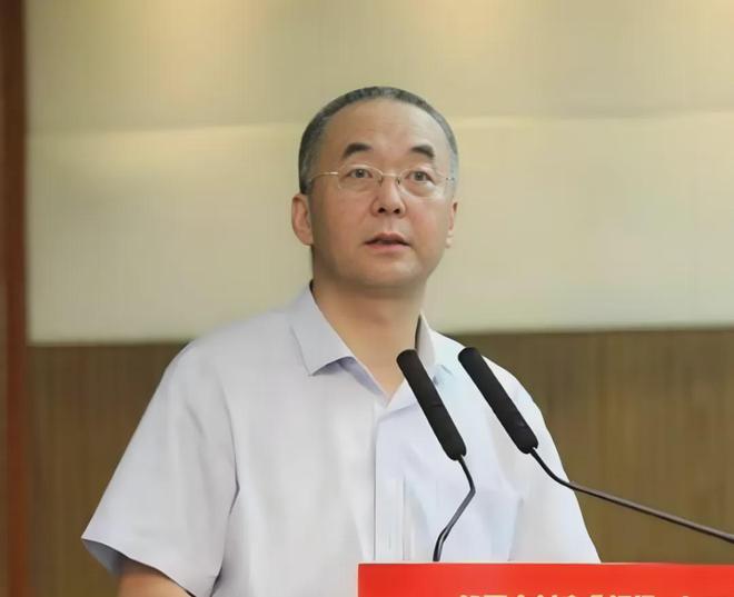 省农商银行董事长级别_农商银行董事长_