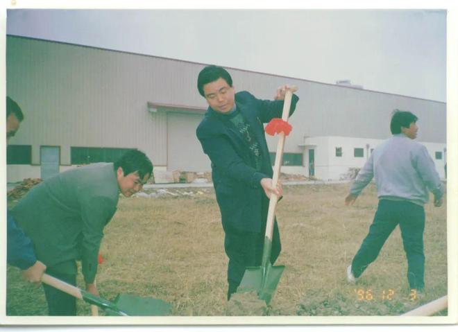 花事千年__花事未了的意思