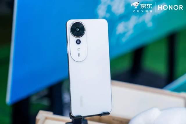 _“双十一”京东3C家电优势扩大,供应链成为“胜负手”?_“双十一”京东3C家电优势扩大,供应链成为“胜负手”?