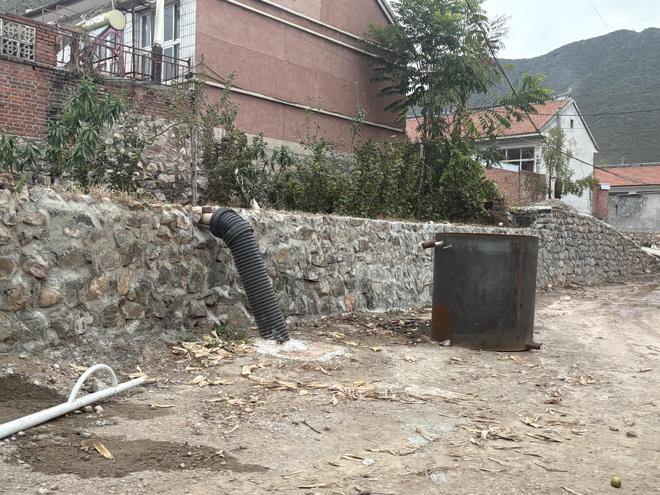 疯狂的“吸金村”:村民大肆盗采地下水,单月耗电上万度_疯狂的“吸金村”:村民大肆盗采地下水,单月耗电上万度_