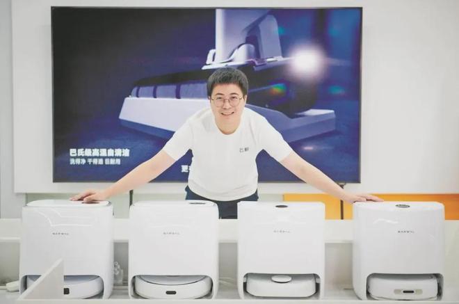 中美生死间谍大战_大疆科技前十大股东_