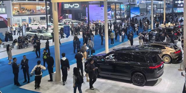 _比亚迪汽车降价_吉利比亚迪长城