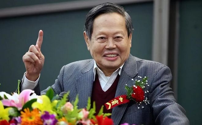巨神战击队之空间战击队歌_杨振宁死后财产问题_