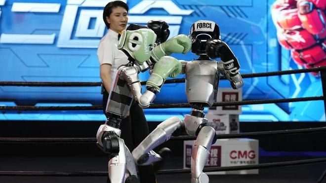 _2016春晚机器人跳舞视频_春晚机器