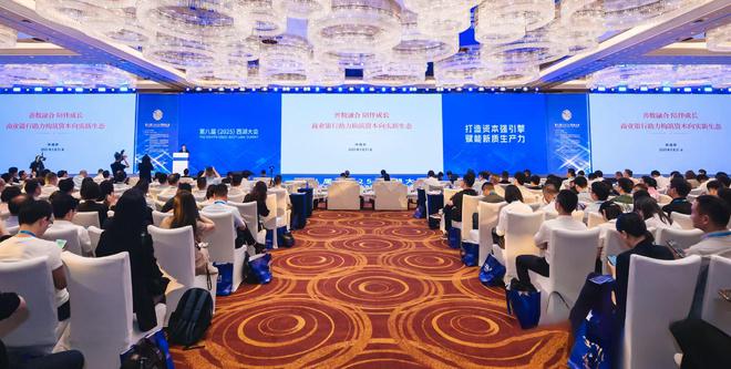 浙商汇金谷休息天能登录吗__杜力和张巍背后的浙商