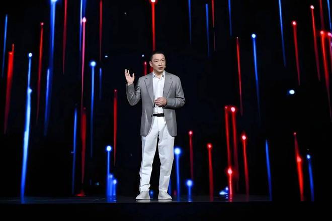 荣耀的“自进化”新局：中国叙事争夺全球话语权_荣耀的“自进化”新局：中国叙事争夺全球话语权_
