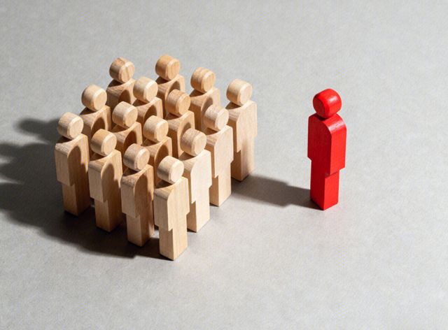 _二代让贤，老兵接棒！中顺洁柔的职业经理人之路走通了吗？_二代让贤，老兵接棒！中顺洁柔的职业经理人之路走通了吗？