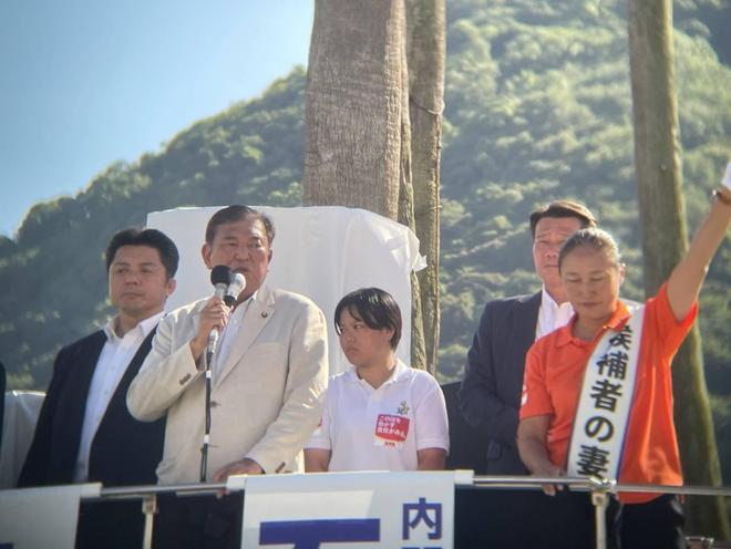 石破茂拒绝辞职！这位日本首相到底在坚持什么？_石破茂拒绝辞职！这位日本首相到底在坚持什么？_