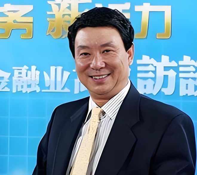 工行华耀纲被判刑11年，因患严重疾病暂予监外执行_工行华耀纲被判刑11年，因患严重疾病暂予监外执行_