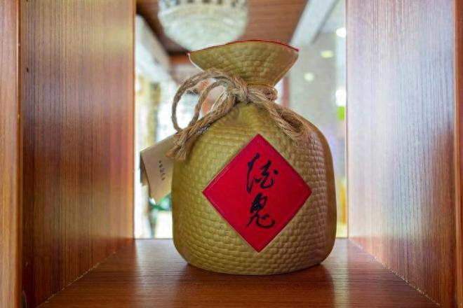 突然拉涨停又打下下降_股票涨停下跌_