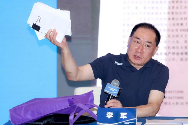 _掠夺违法遭歌手控诉举报案例_掠夺违法遭歌手控诉举报电话
