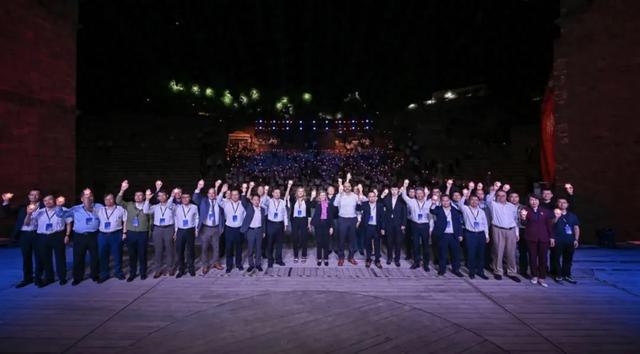 _中国动力澎湃：商用发动机市场转型下的机遇与挑战｜国是访问_中国动力澎湃：商用发动机市场转型下的机遇与挑战｜国是访问