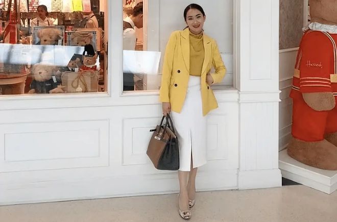 东南亚也要乱？泰国女总理录音门，硝烟四起，全球经济何时见底？_东南亚也要乱？泰国女总理录音门，硝烟四起，全球经济何时见底？_