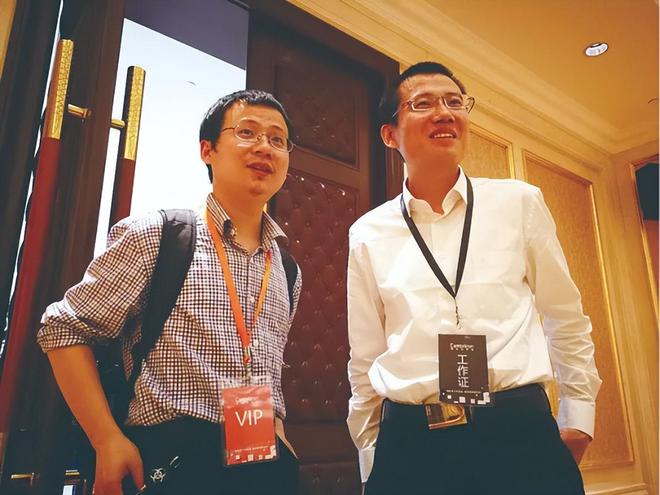 _5000亿，这哥俩燃爆了！_5000亿，这哥俩燃爆了！