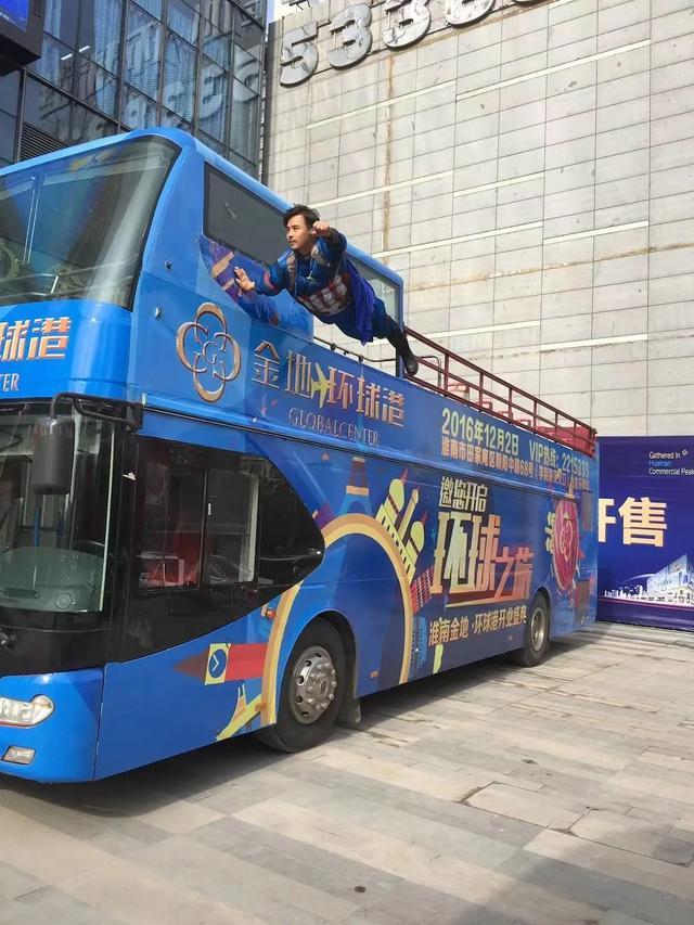 玩游戏卖装备赚钱靠谱吗__做出租房生意利润多大