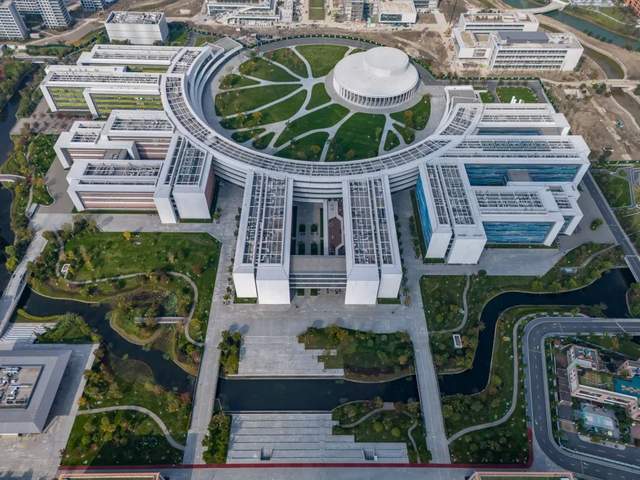钱塘江畔是哪个城市_钱塘江畔的大学_