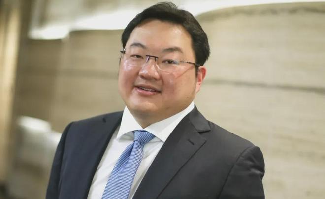 坑了大马45亿美元！被多国通缉的华裔富豪，竟藏身上海豪宅