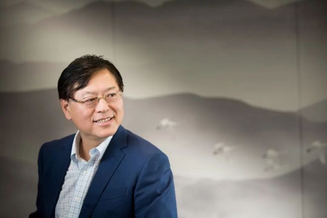 杨元庆：推动以“人”为中心的AI普惠__杨元庆：推动以“人”为中心的AI普惠