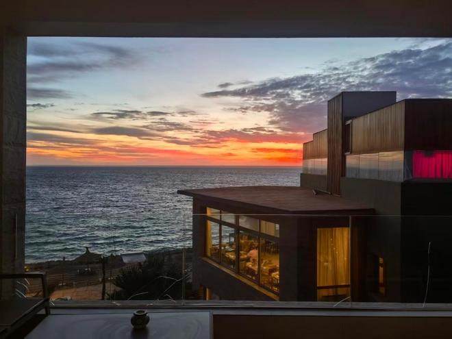 沙漠变海洋_沙漠与海洋交接的地方_