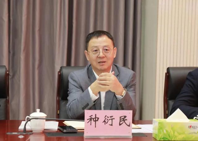 新疆企业工资水平_新疆民营企业家_