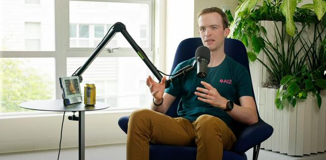 AI入口的“诺曼底时刻”:千问速度和中国AI的新拐点_AI入口的“诺曼底时刻”:千问速度和中国AI的新拐点_