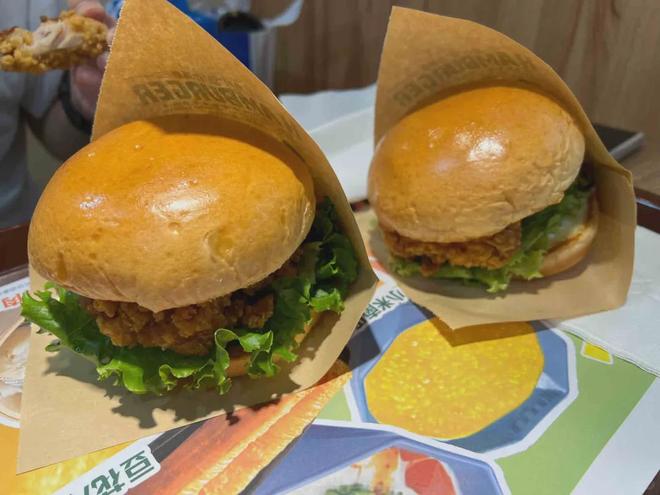 _多少打工人，午餐都在吃「假陕西菜」？_多少打工人，午餐都在吃「假陕西菜」？