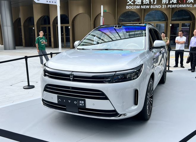 赛力斯汽车再获50亿元增资：一边大额收购，一边努力筹钱