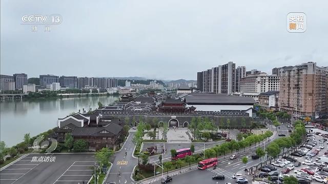 亏损和盈利问题10个_古城停车费上百元_