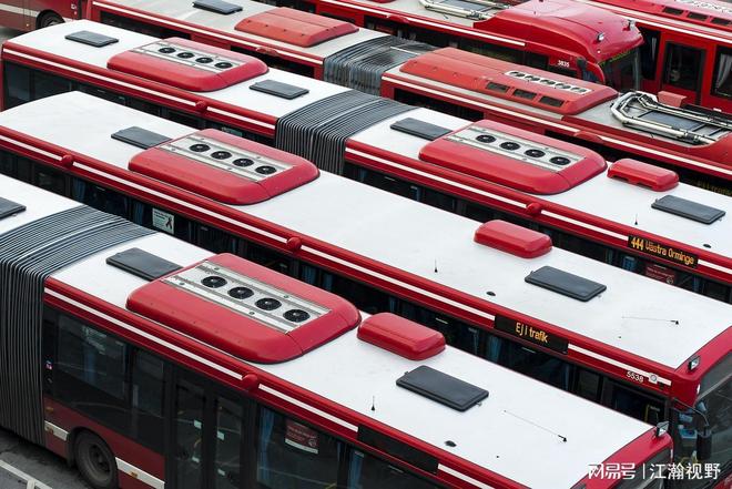 公交车寄件怎么收费_快递公交车_