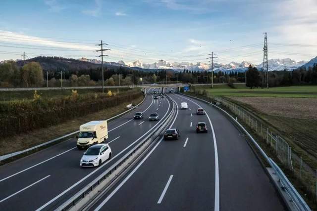 滴滴平台的充电桩在哪里找的_滴滴出行充电桩_