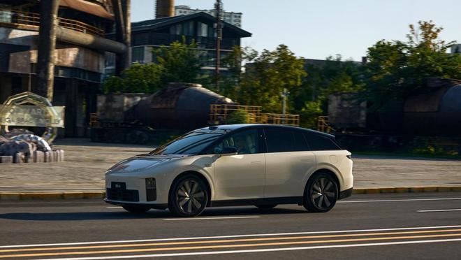 李想谈理想one_理想汽车李想老婆_