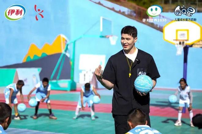 一杯热牛奶的治愈力：乳业如何在寒冬中用“健康+温情”突围？_一杯热牛奶的治愈力：乳业如何在寒冬中用“健康+温情”突围？_