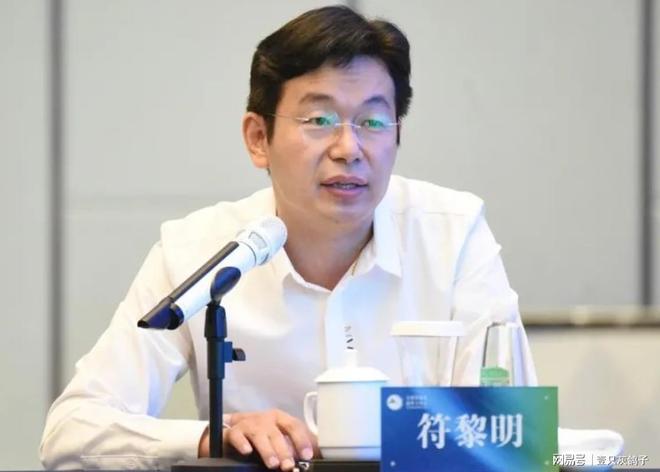 _光伏奇才!日本20年的骄傲,被他4个月掀翻,如今三分天下有其二_光伏奇才!日本20年的骄傲,被他4个月掀翻,如今三分天下有其二