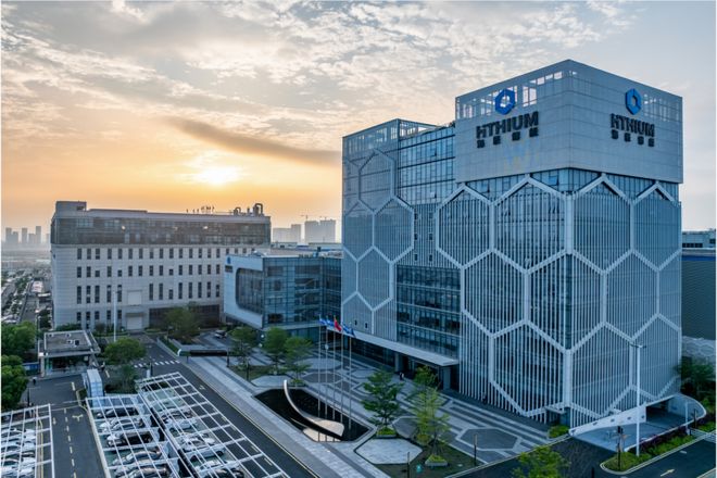 _1300Ah问世遭质疑？海辰储能：伟大的创新从不活在既有规则里_1300Ah问世遭质疑？海辰储能：伟大的创新从不活在既有规则里