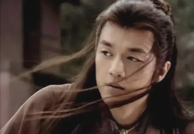 李亚鹏嫣然天使基金_李亚鹏有救了_