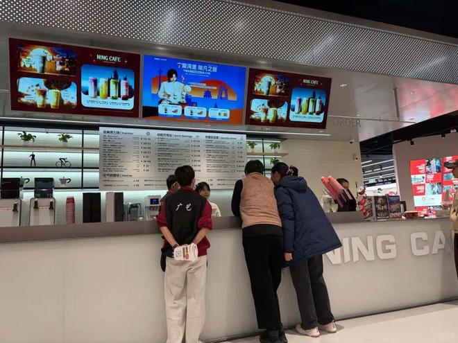 _李宁开独立咖啡店，店中店模式还有未来吗？_李宁开独立咖啡店，店中店模式还有未来吗？