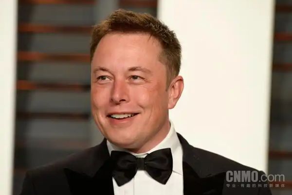 传马斯克团队密访中国多家光伏企业 考察项目涉及硅片