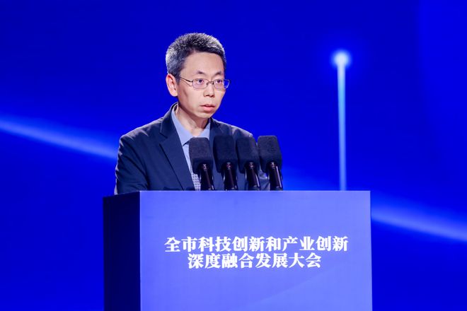 “新年第一会”:南京,正在下一盘“慢但正确”的棋_“新年第一会”:南京,正在下一盘“慢但正确”的棋_