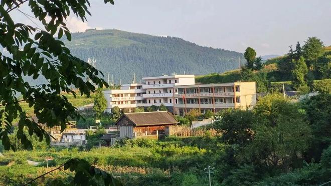 不甘寂寞李国庆