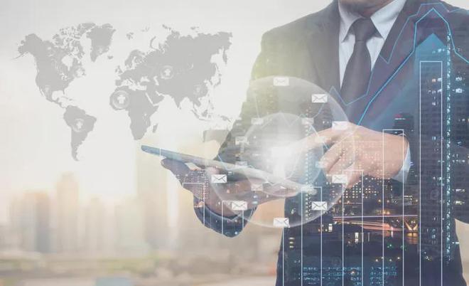 口子窖：2025年净利预降50%至60%，或受行业调整与自身短板压制__口子窖：2025年净利预降50%至60%，或受行业调整与自身短板压制