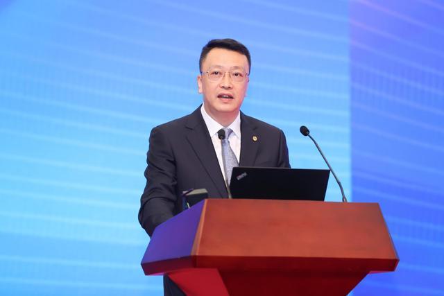 600亿招商公路换届，人均薪酬超过25万_600亿招商公路换届，人均薪酬超过25万_