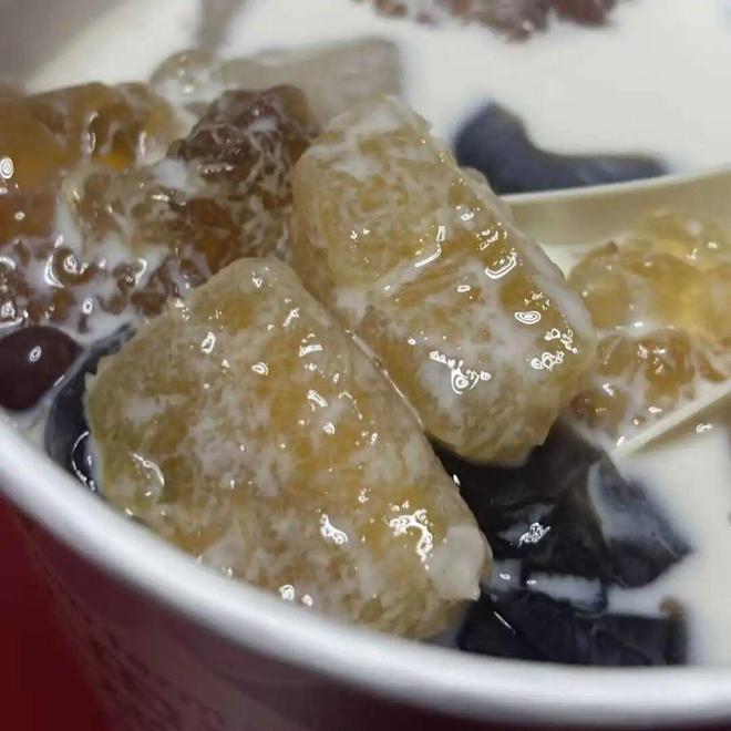 喝奶茶中毒事件_奶茶中毒是什么症状_