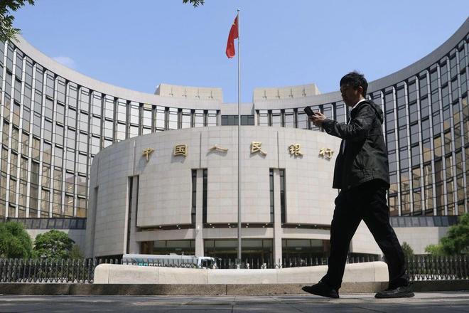 宽松的货币政策利好银行吗_宽松货币政策退出的信号_