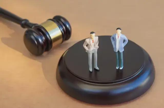 _四年前创业板IPO被否，前发审委员曾入股的世佳科技欲再谋上市路_四年前创业板IPO被否，前发审委员曾入股的世佳科技欲再谋上市路