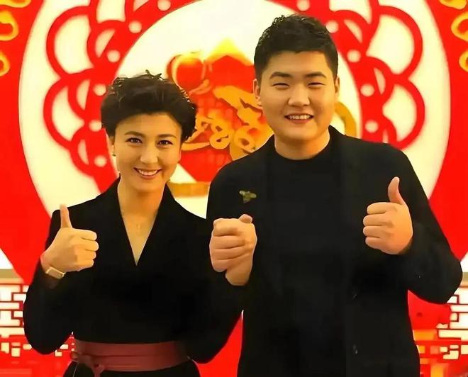 闫学晶最新消息__给闫学晶儿子主持婚礼的是谁