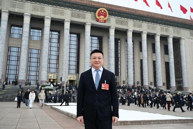 专访全国人大代表张帆：推动中国企业更加稳健有序“走出去”