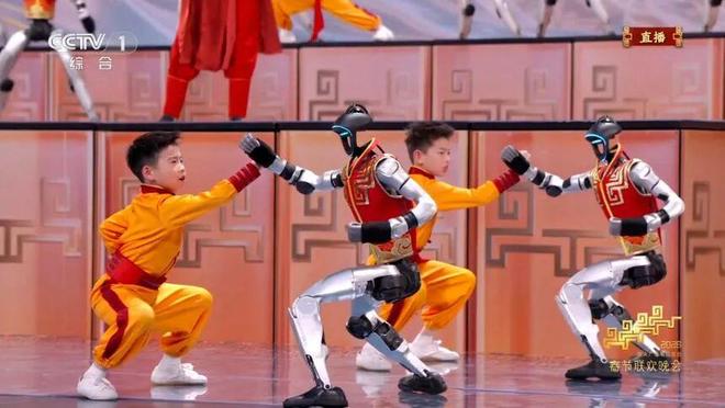 阿里腾讯一起投！理想前高管组团做机器人，半年融了20亿